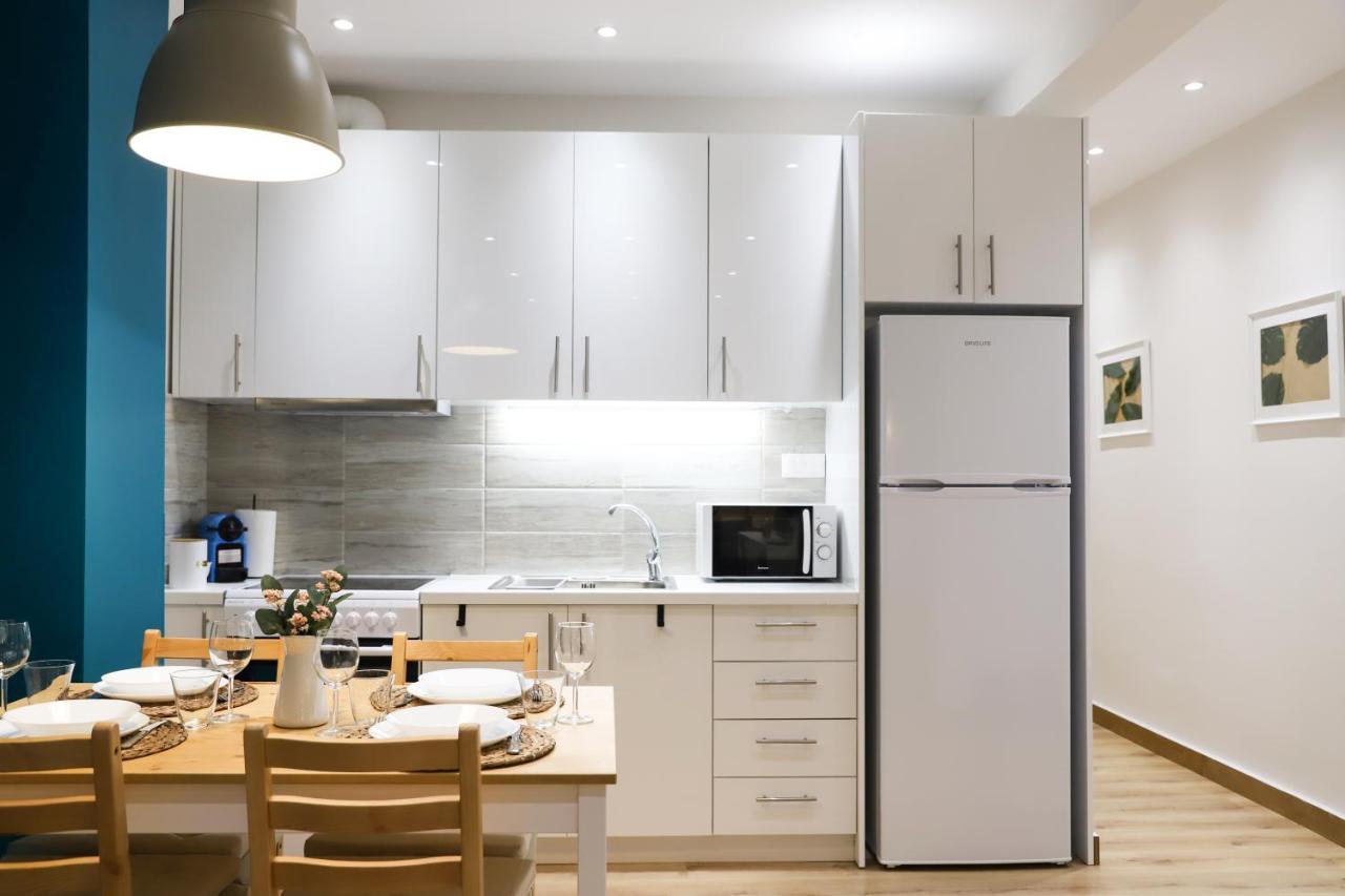 Luxury Seaview Apartment Con Vista Лутракі Екстер'єр фото