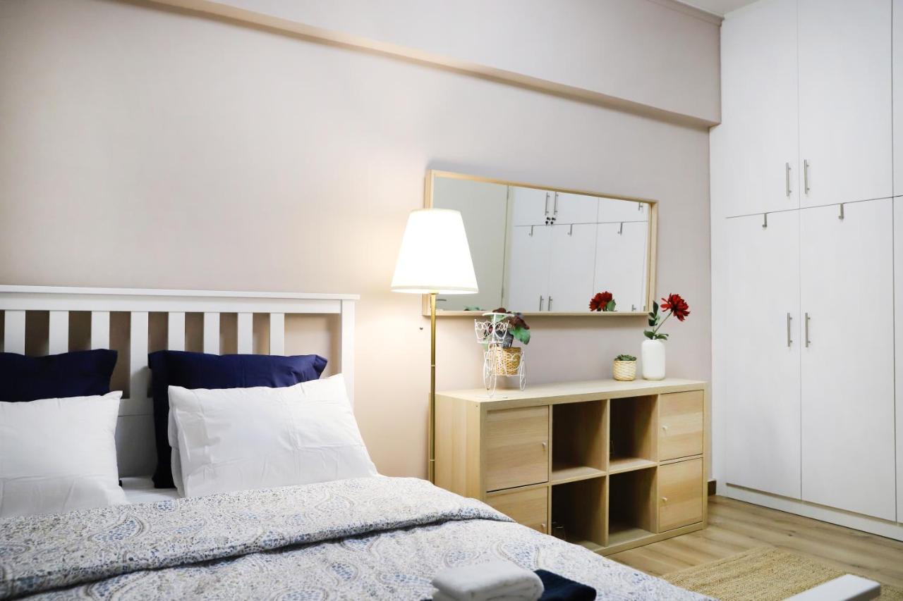 Luxury Seaview Apartment Con Vista Лутракі Екстер'єр фото
