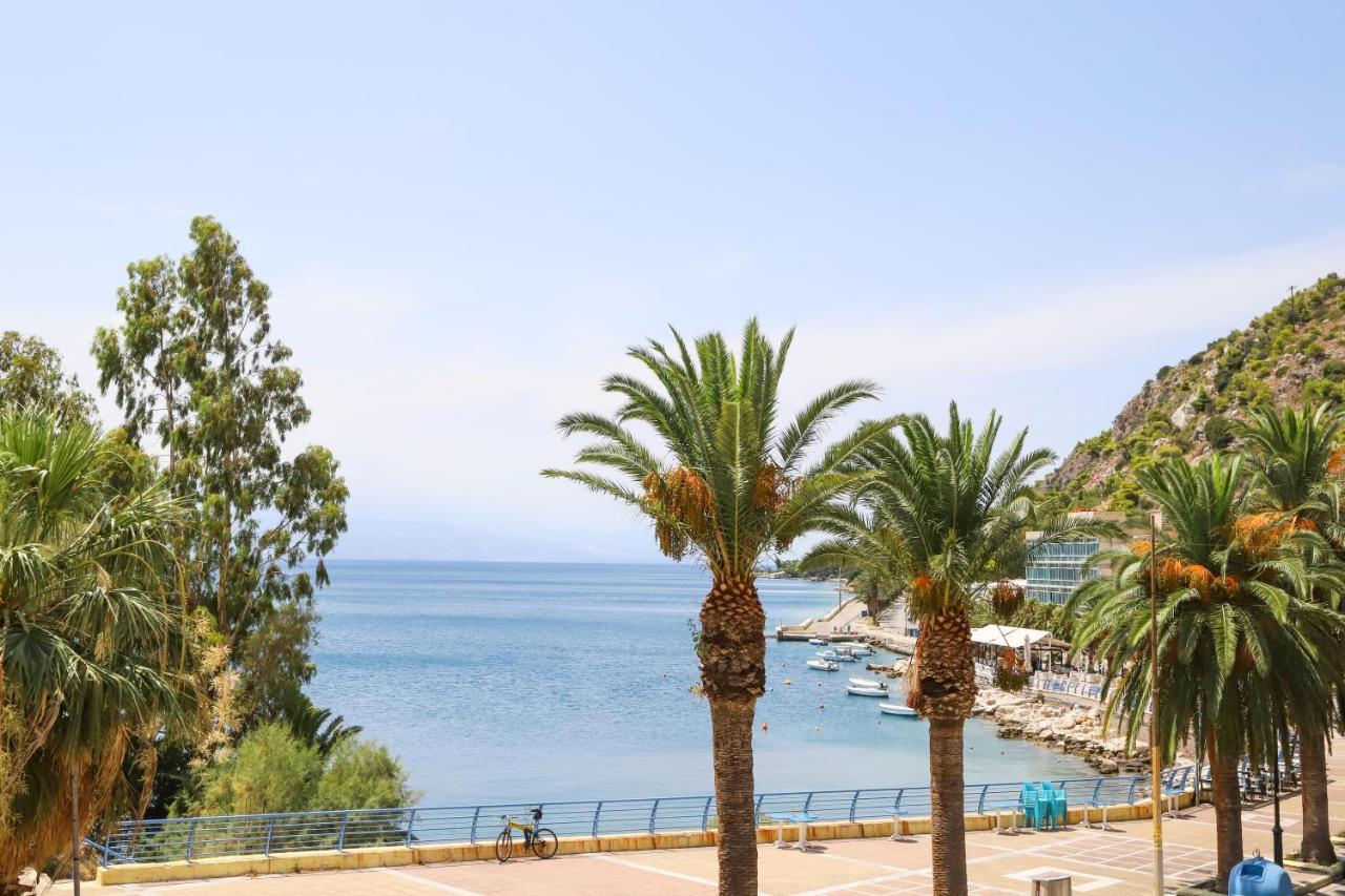 Luxury Seaview Apartment Con Vista Лутракі Екстер'єр фото